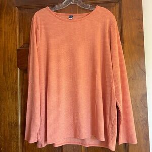 Women’s Old Navy long sleeve shirt